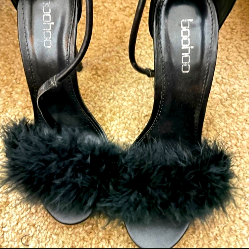 Faux fur black heels